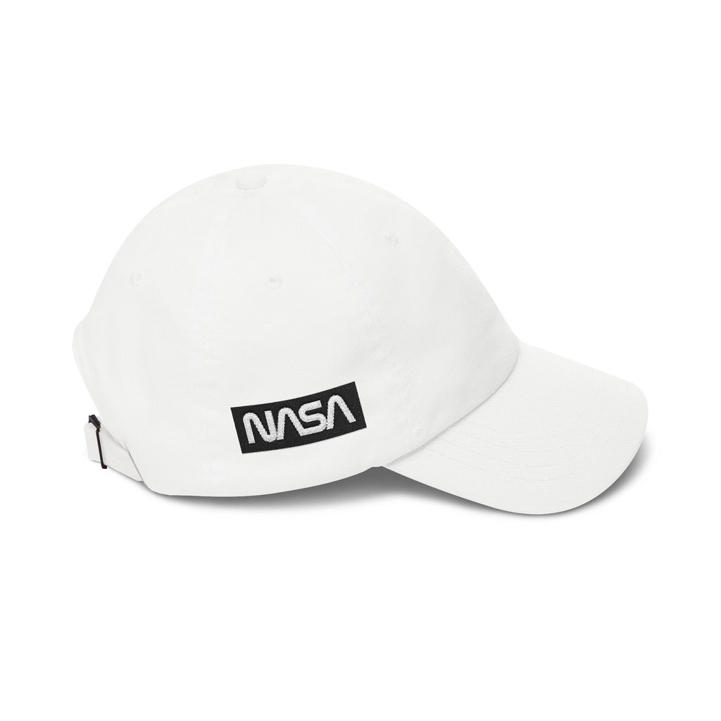 Classic Dad Cap – Minimal White Baseball Hat